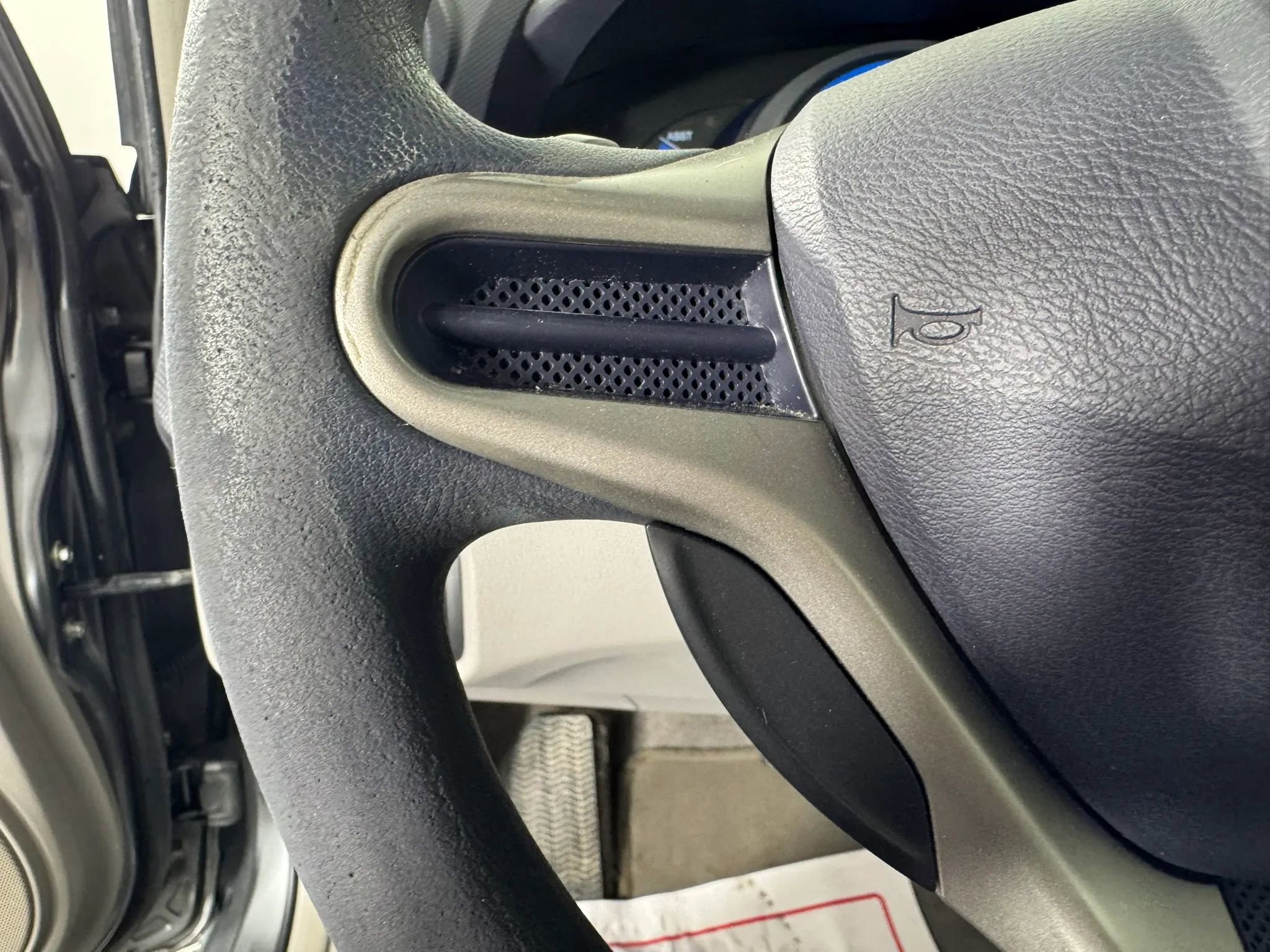 Used 2010 Honda Insight EX image 15
