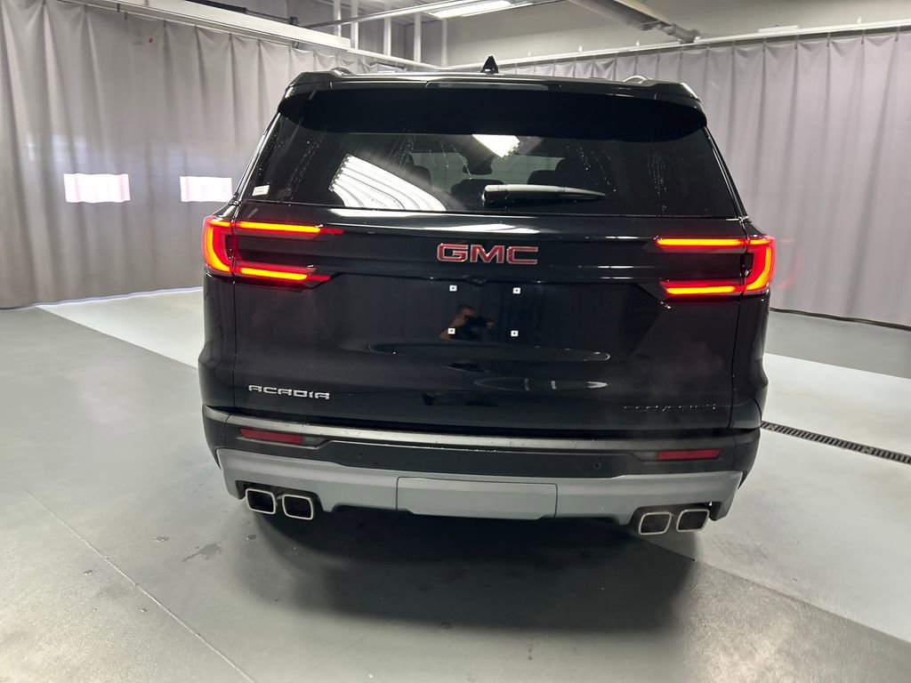 Used 2025 GMC Acadia Elevation image 6
