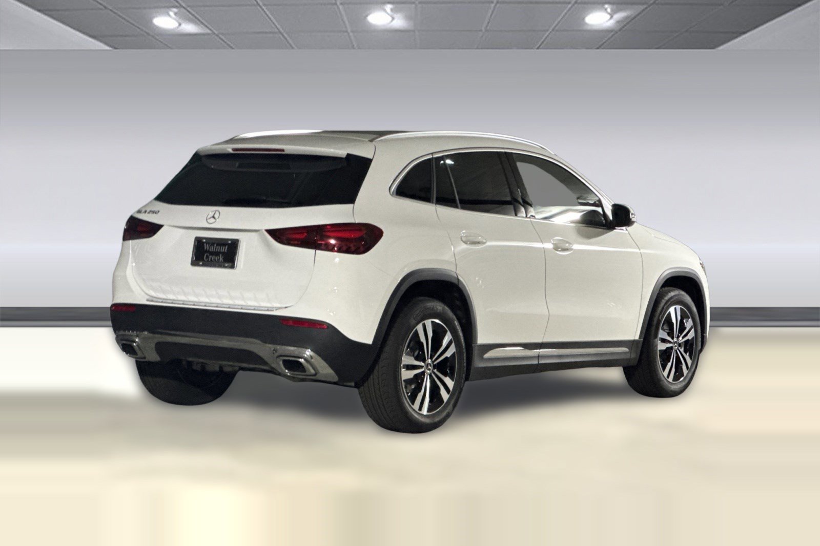 Used 2026 Mercedes-Benz GLA 250 image 8