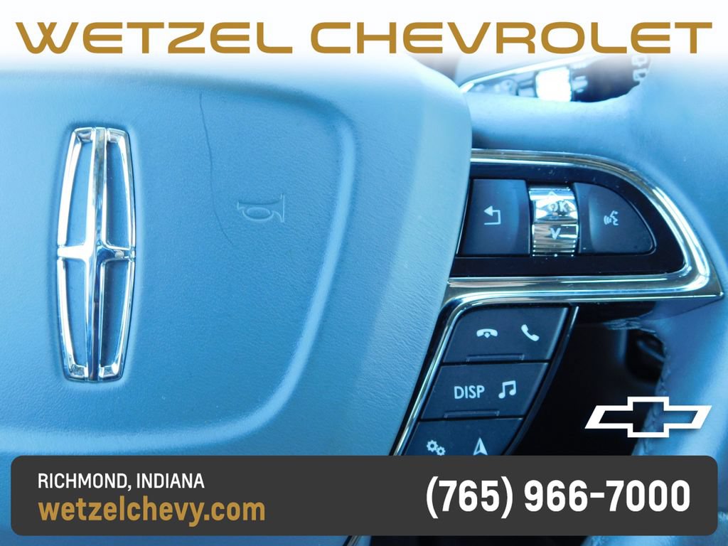Used 2023 Lincoln Nautilus Reserve AWD/4WD image 32