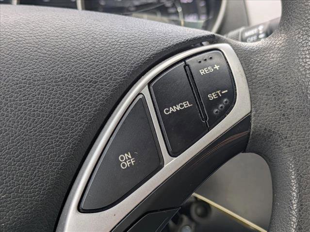Used 2011 Hyundai Elantra GLS FWD image 15