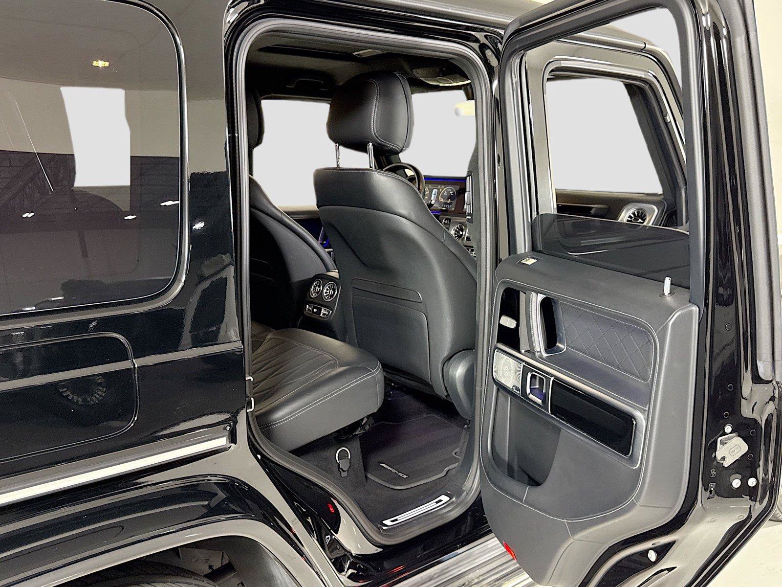 Used 2023 Mercedes-Benz G 550 image 31