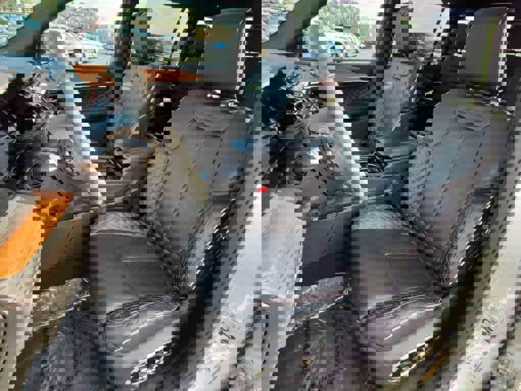 Used 2025 Jeep Grand Cherokee L Summit image 12