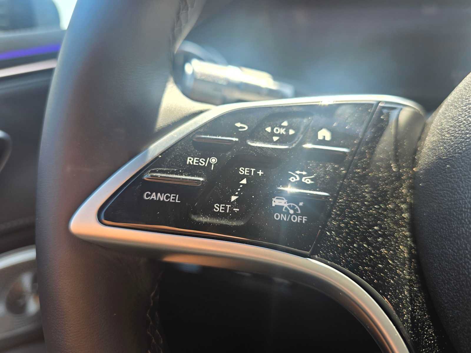 New 2026 Mercedes-Benz EQS 400 4MATIC SUV image 31