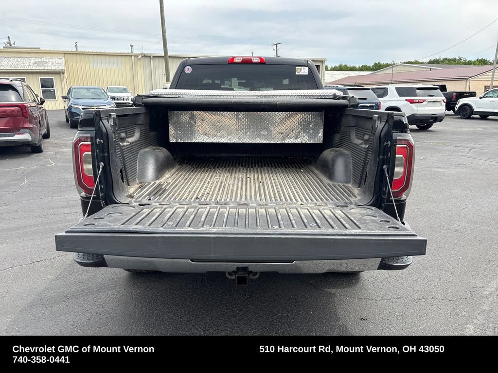 Used 2017 GMC Sierra 1500 SLT w/ SLT Premium Package AWD/4WD image 33