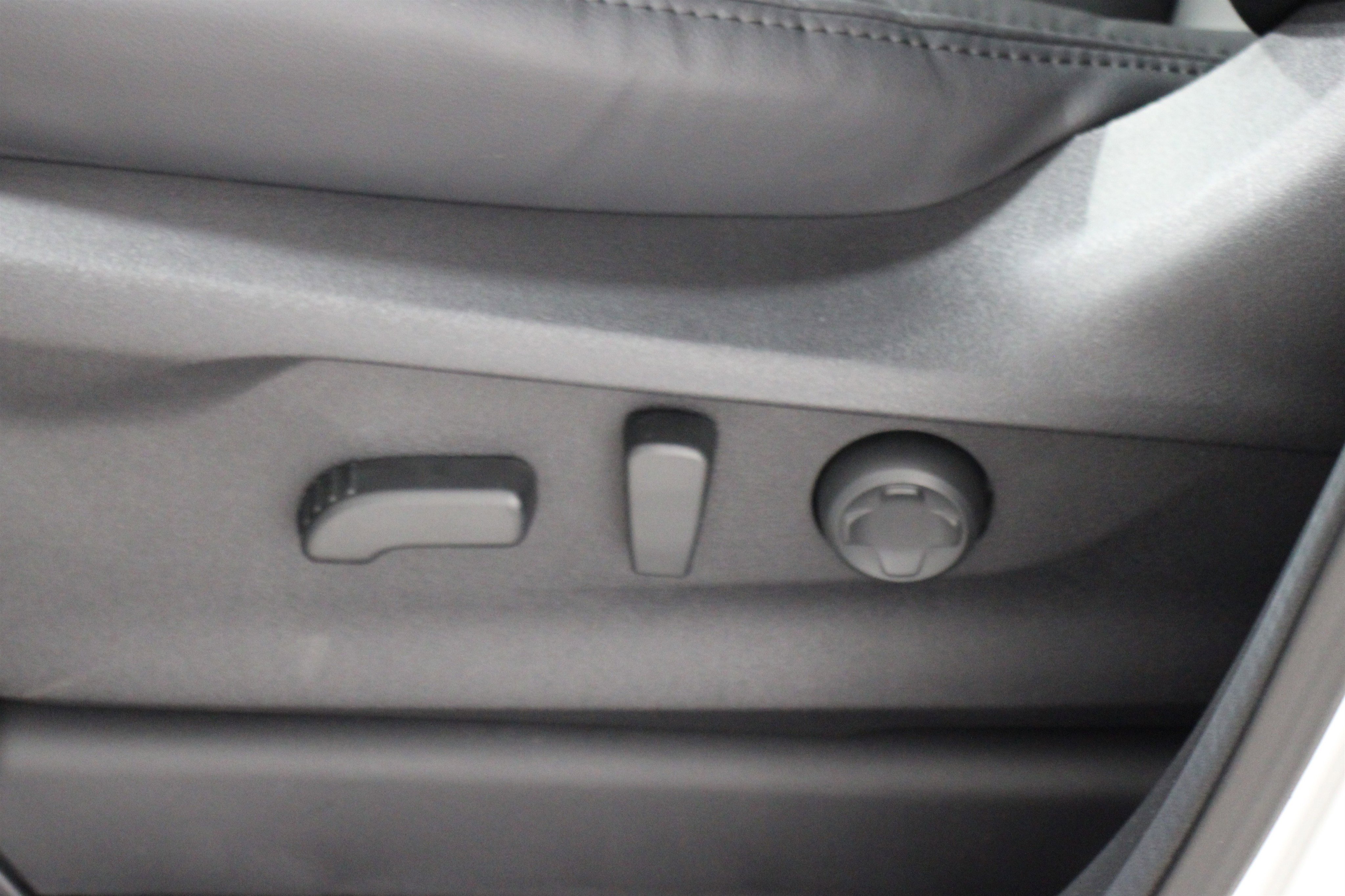 New 2025 Subaru Ascent Bronze Edition image 5