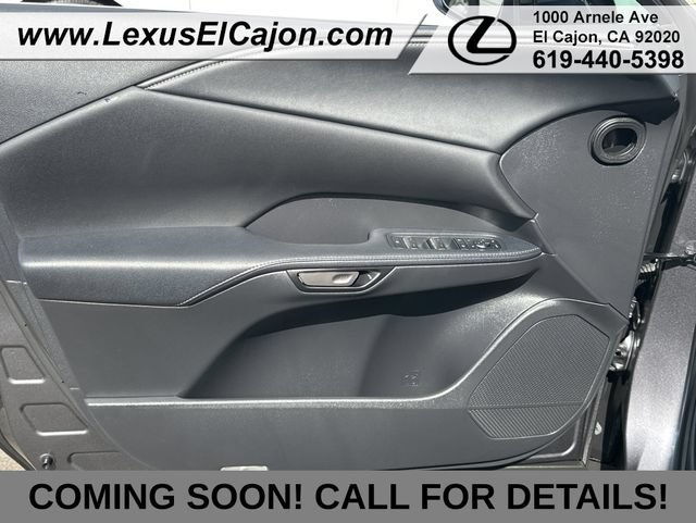 Used 2025 Lexus RX 350 Premium w/ Accessory Package (Z1) FWD image 12