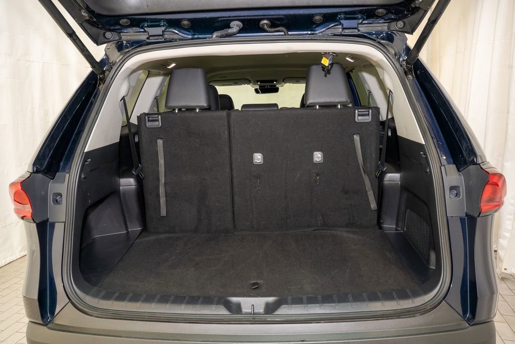 Certified 2025 Toyota Grand Highlander FWD image 5