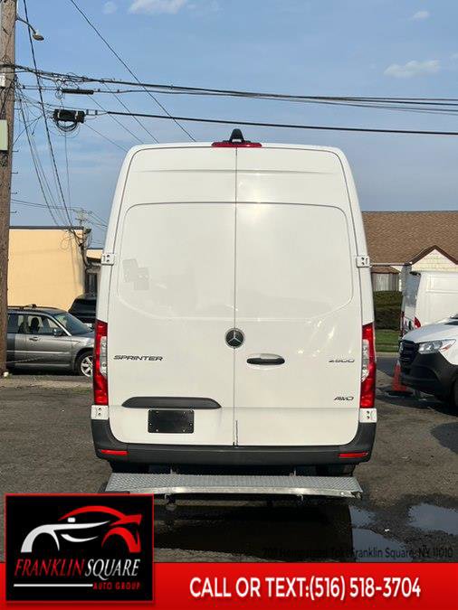 Used 2023 Mercedes-Benz Sprinter 2500 w/ Acoustic Package image 7