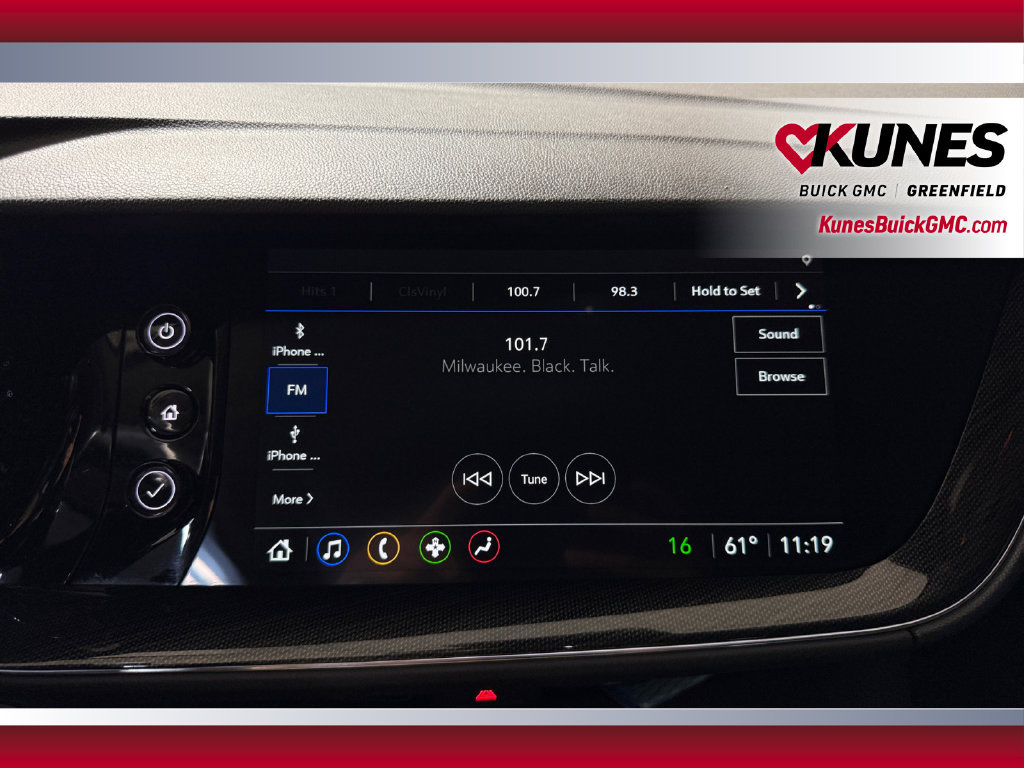 Used 2023 Buick Envision Essence FWD image 24