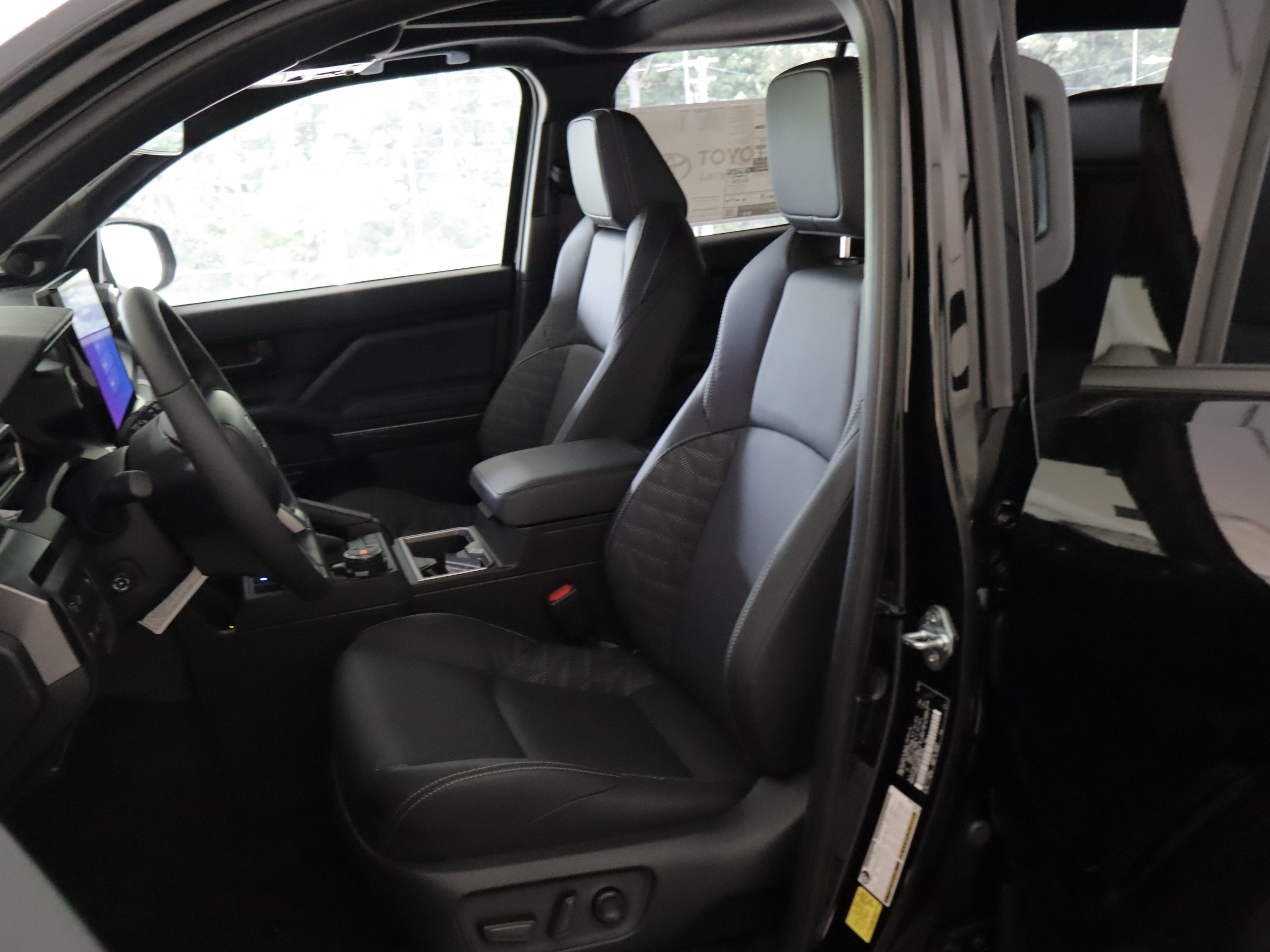 New 2026 Toyota 4Runner TRD Off-Road Premium AWD/4WD image 9