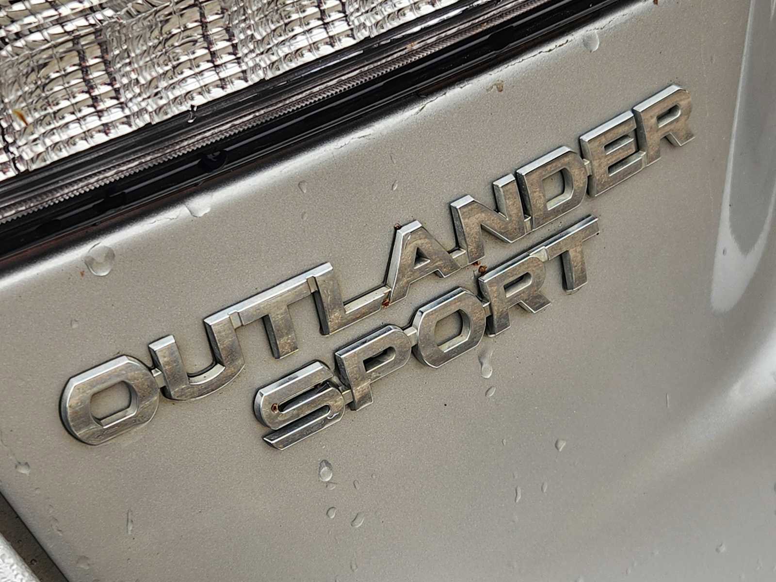 Used 2022 Mitsubishi Outlander Sport SE image 12