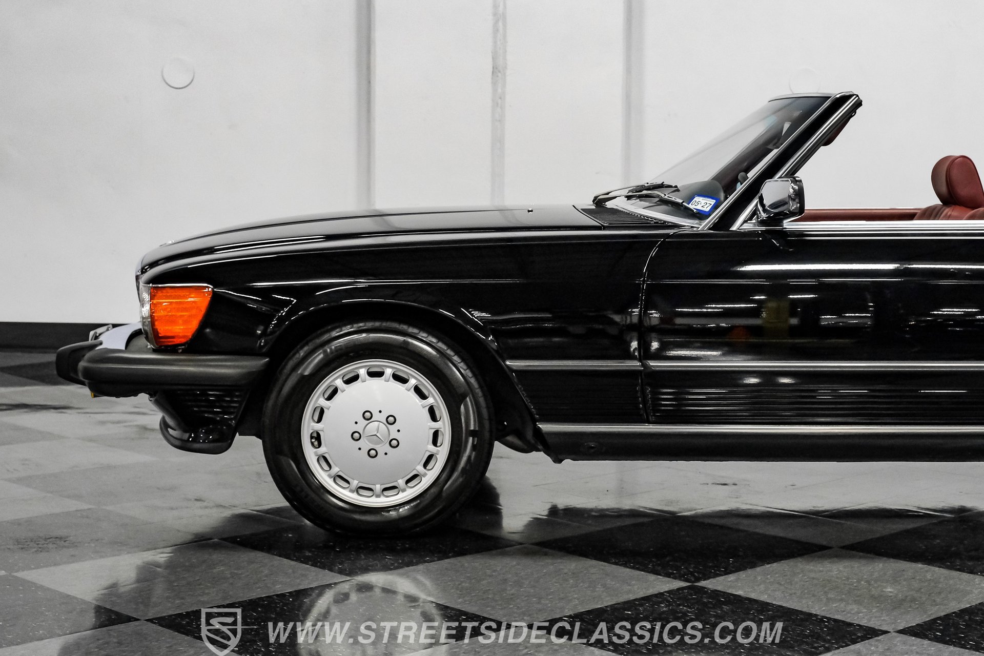 Used 1989 Mercedes-Benz 560 SL image 29