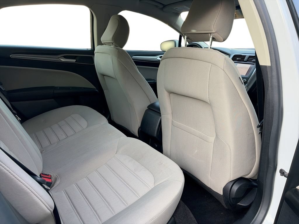 Used 2020 Ford Fusion S FWD image 28