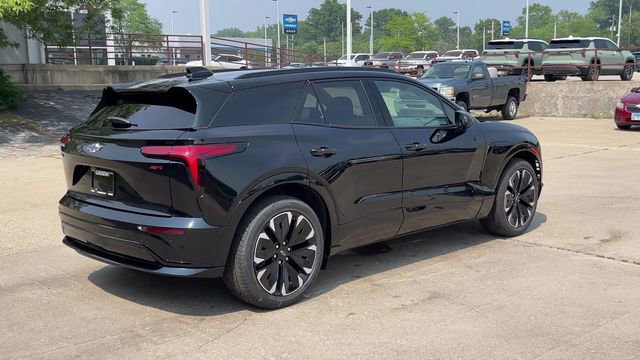 New 2025 Chevrolet Blazer EV RS image 8