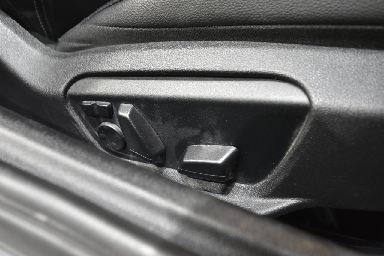 Used 2021 Toyota Supra Premium w/ Driver Assist Package image 39