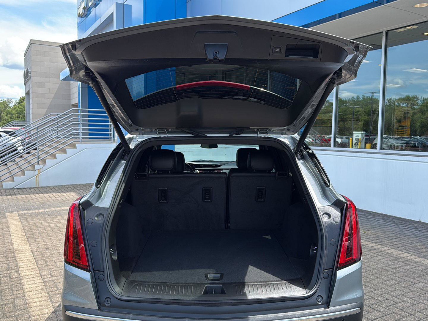 Used 2024 Cadillac XT5 Luxury FWD image 33