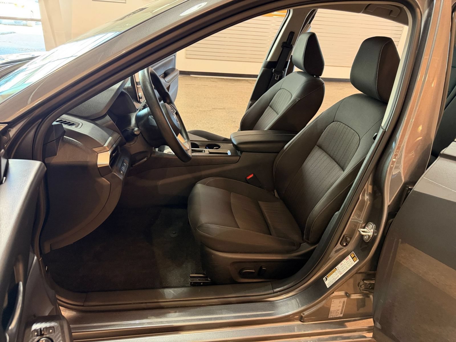 Used 2026 Nissan Altima 2.5 SV FWD image 25