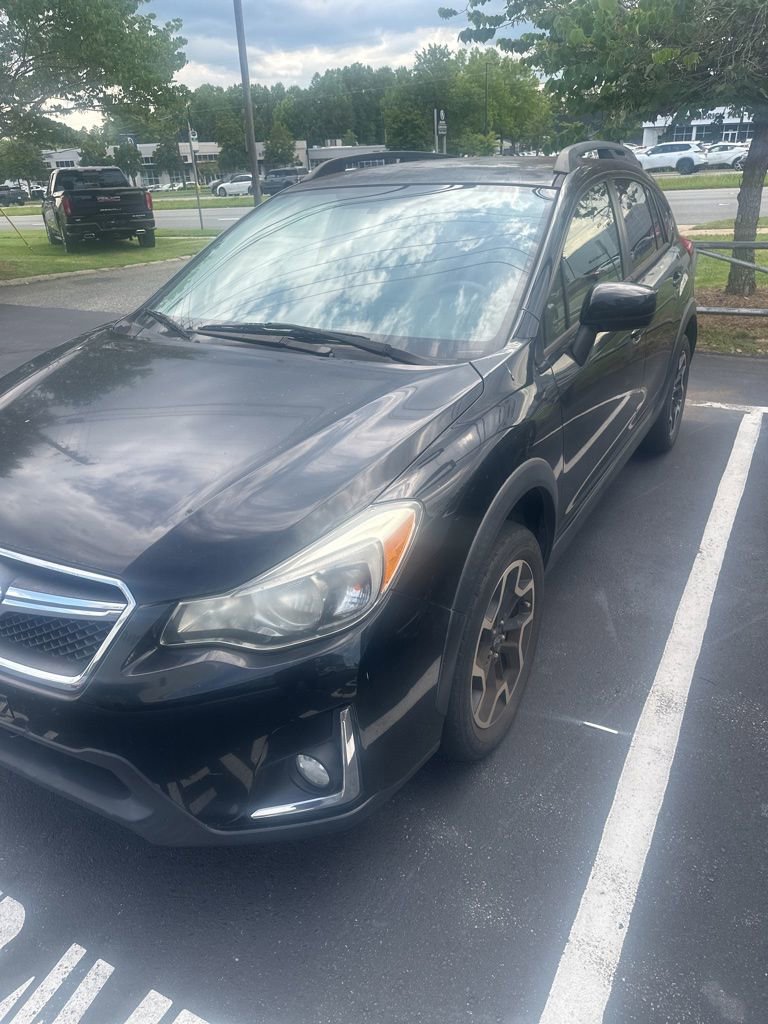 Used 2016 Subaru Crosstrek 2.0i Premium AWD/4WD image 3
