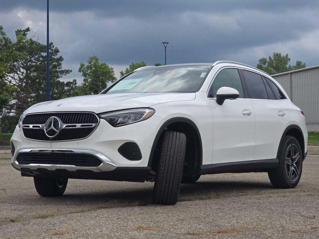 New 2027 Mercedes-Benz GLC 300 4MATIC image 13