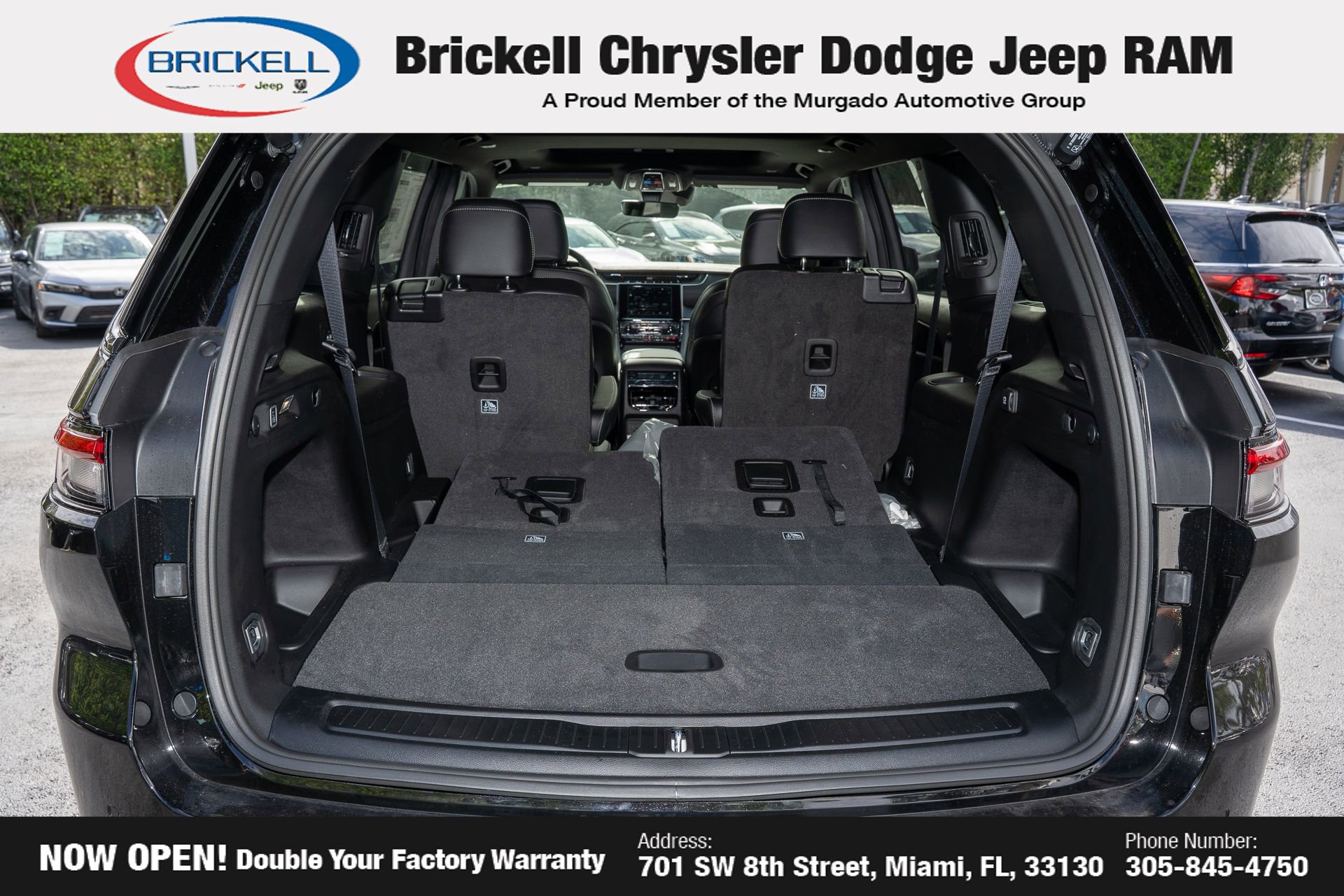 New 2025 Jeep Grand Cherokee L Altitude image 10