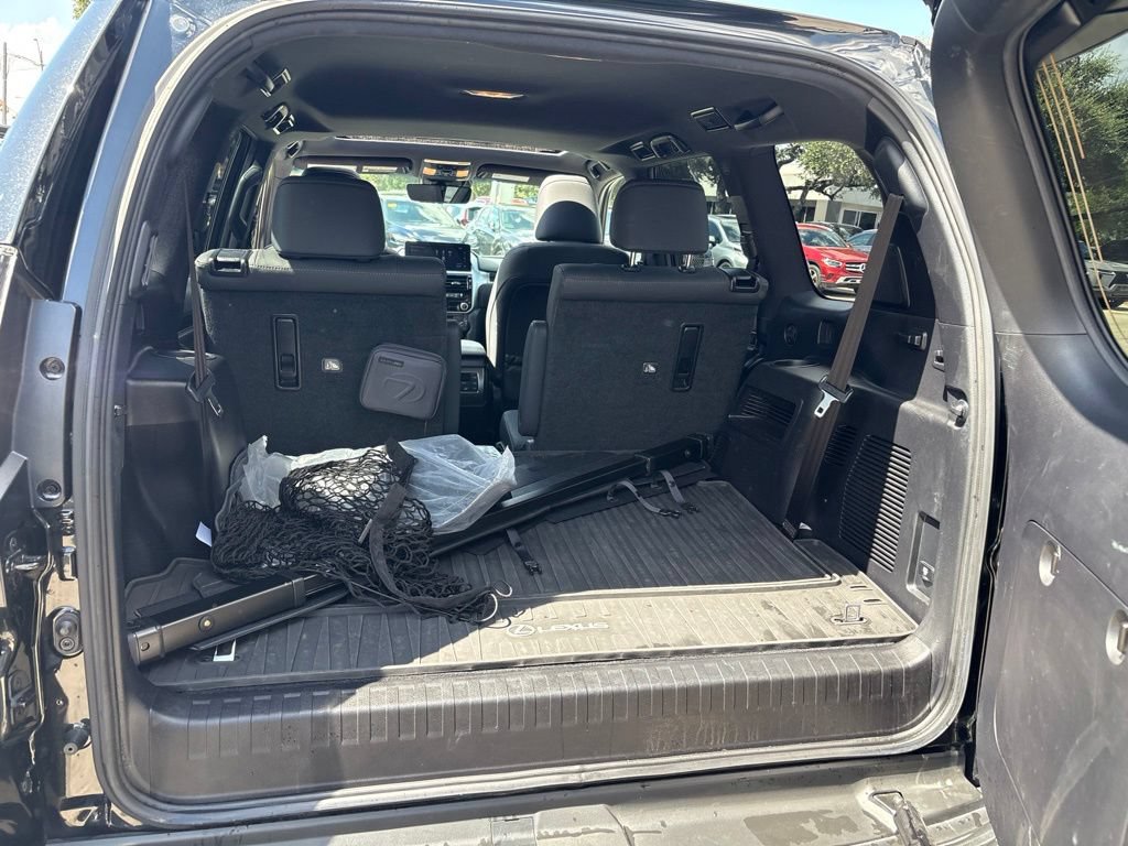 Certified 2023 Lexus GX 460 Premium w/ Accessory Package AWD/4WD image 21