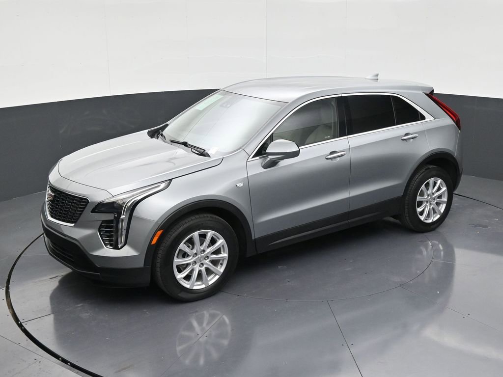 Certified 2023 Cadillac XT4 Luxury FWD image 12