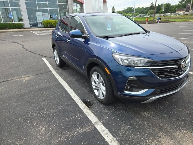 Used 2020 Buick Encore GX Preferred w/ Cold Weather Comfort Package FWD image 12