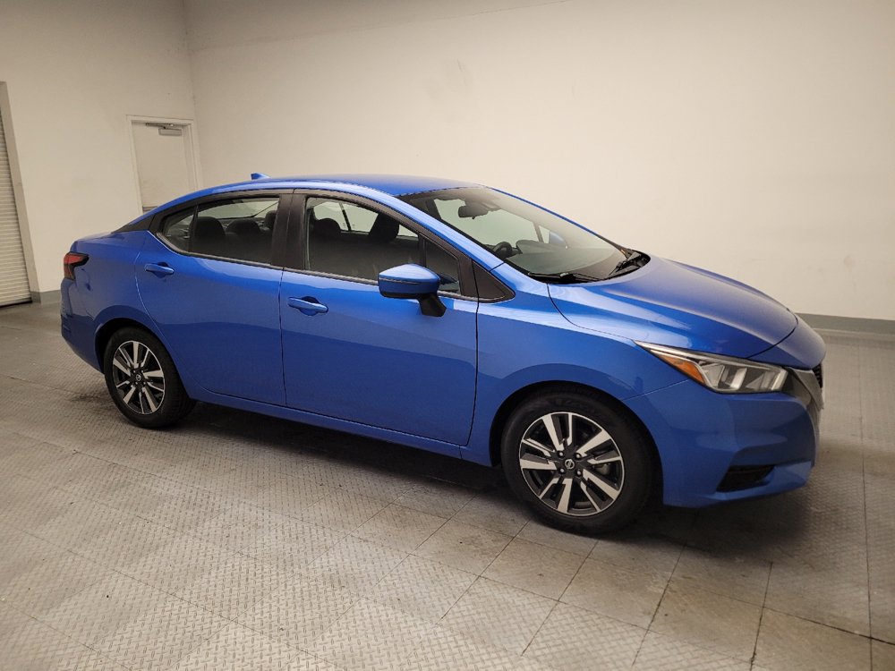 Used 2021 Nissan Versa SV FWD image 11