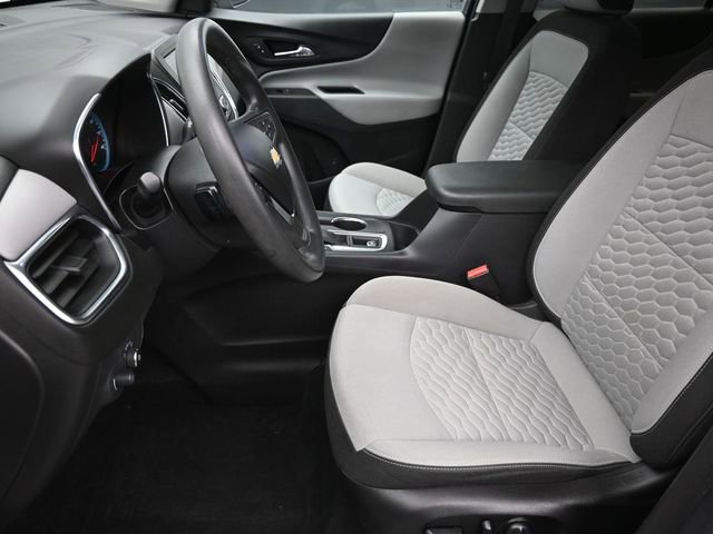 Used 2021 Chevrolet Equinox LS w/ LS Convenience Package image 7