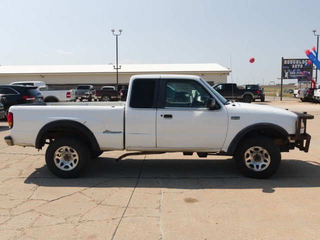 Used 2000 MAZDA B-Series Pickup 4x4 Cab Plus B4000 image 5