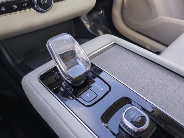 Used 2026 Volvo XC90 B6 Ultra w/ Protection Package image 21