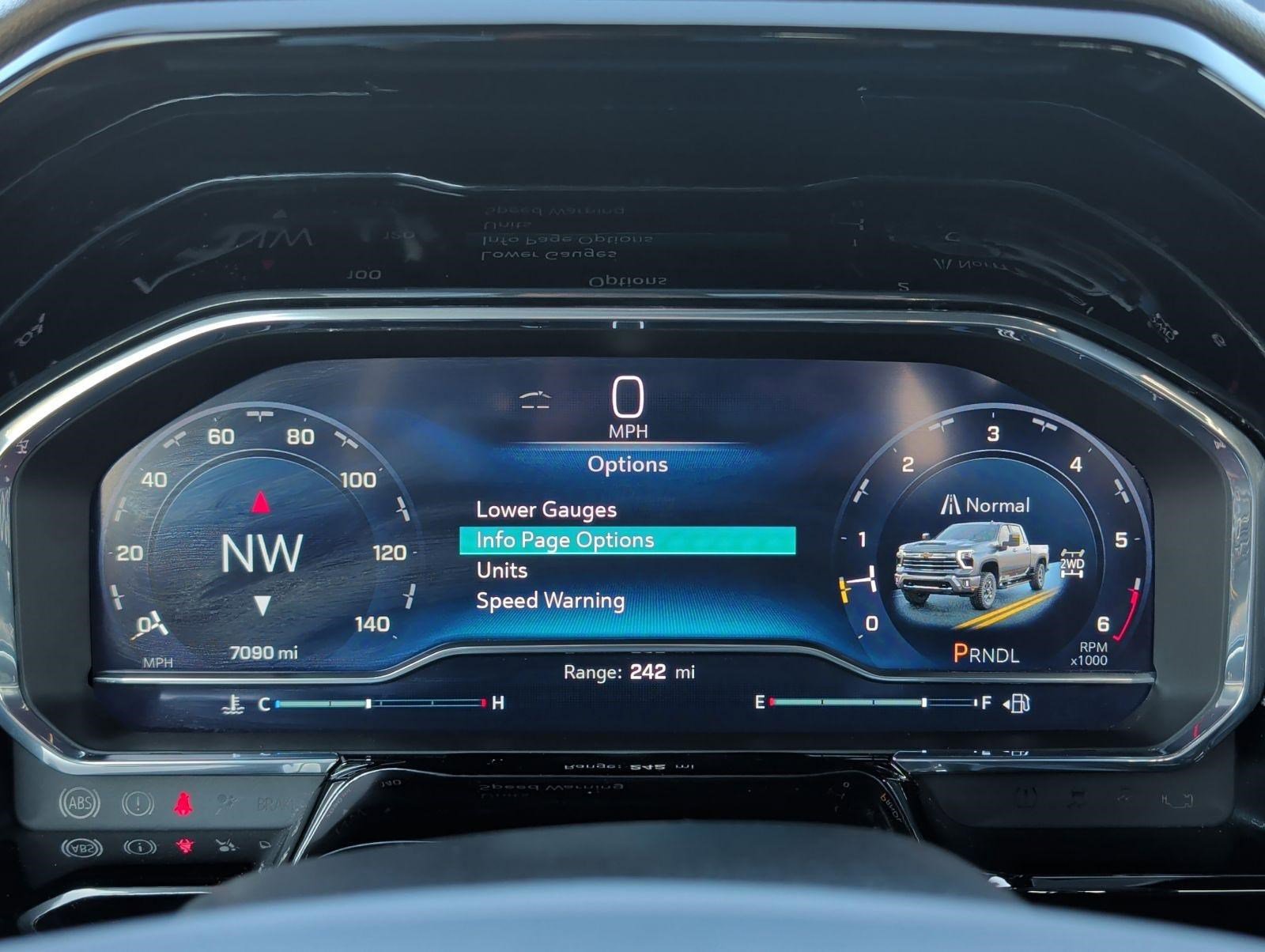 Used 2025 Chevrolet Silverado 2500 ZR2 w/ Technology Package image 14