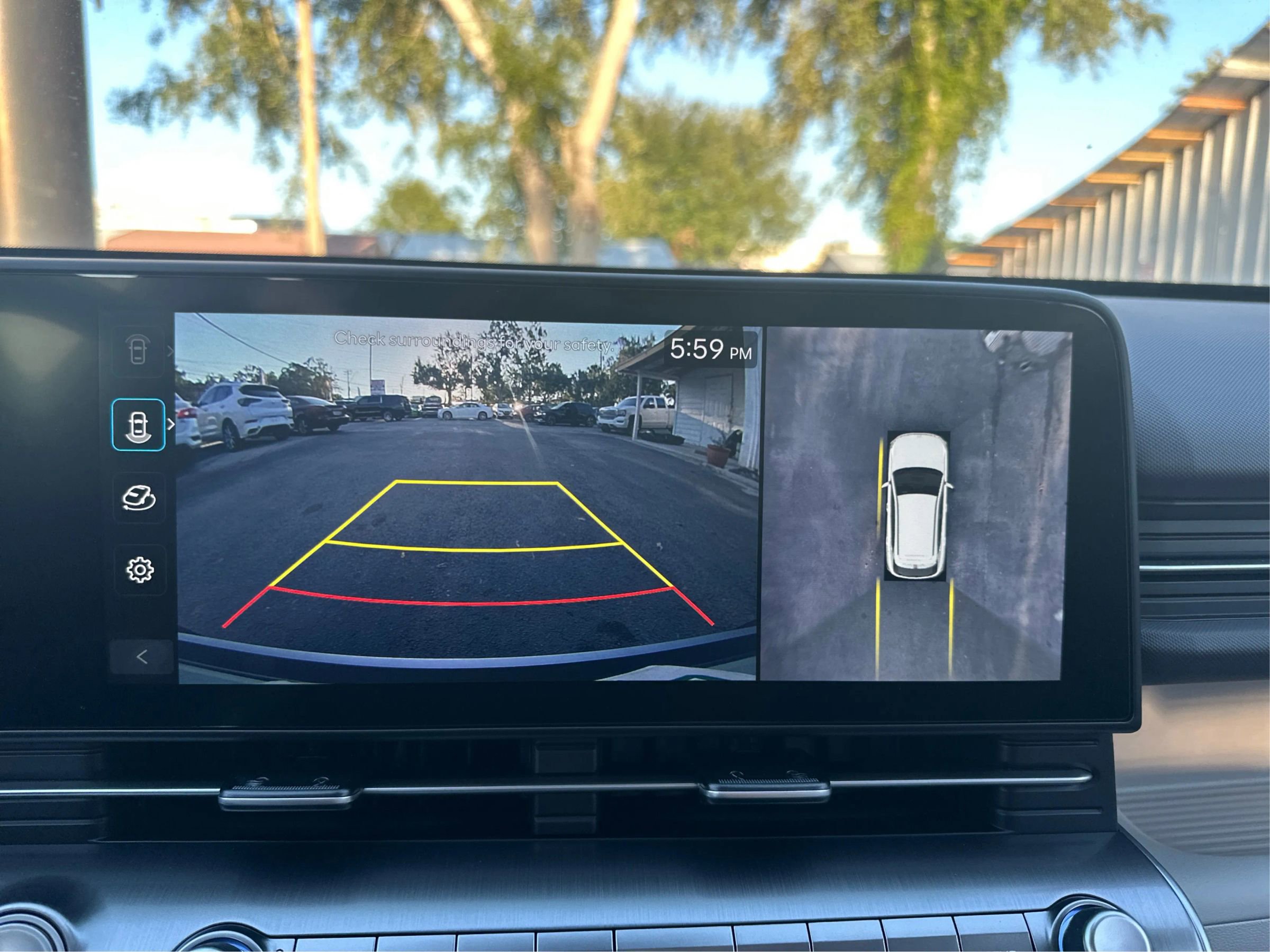 Used 2024 Hyundai Kona Limited image 23