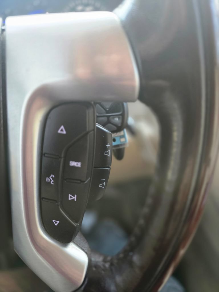 Used 2007 Cadillac Escalade AWD w/ Information Package image 23