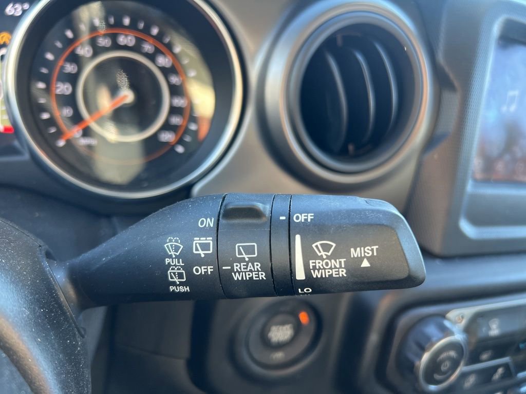 Used 2021 Jeep Wrangler Unlimited Sport image 23