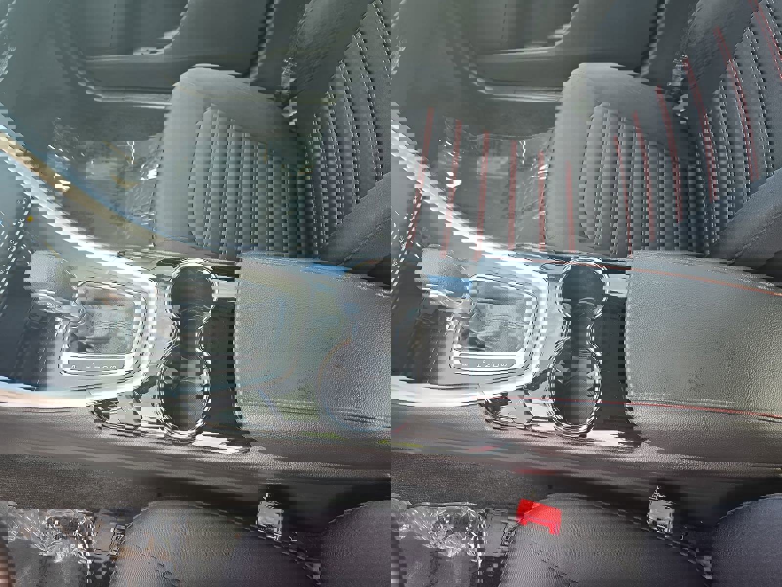 Used 2014 Ford Fusion SE image 24