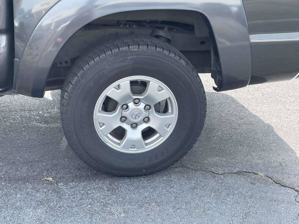 Used 2009 Toyota Tacoma PreRunner RWD image 12