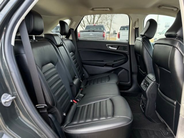 Certified 2022 Ford Edge SEL w/ Convenience Package image 18
