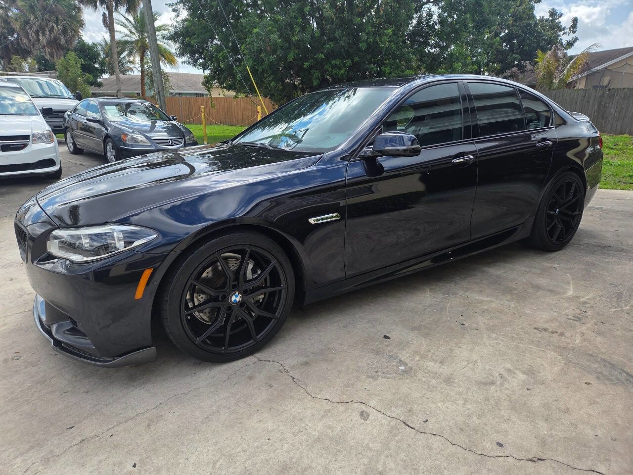 Used 2015 BMW 550i Sedan image 3