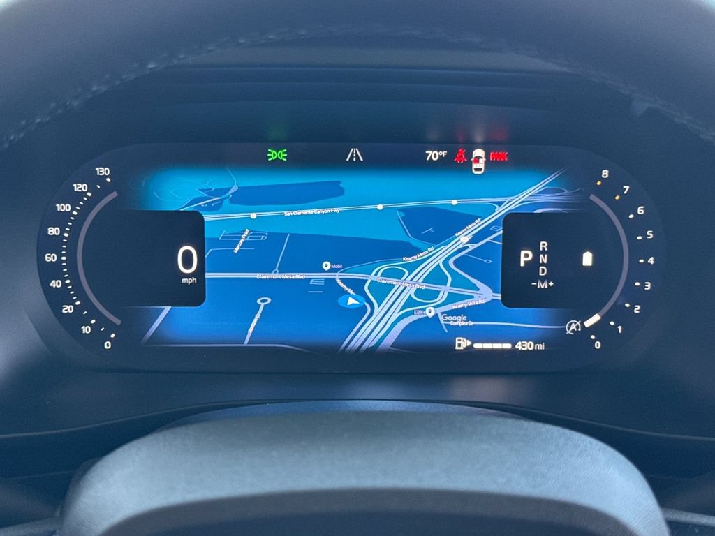 New 2026 Volvo XC40 B5 Plus w/ Climate Package AWD/4WD image 24