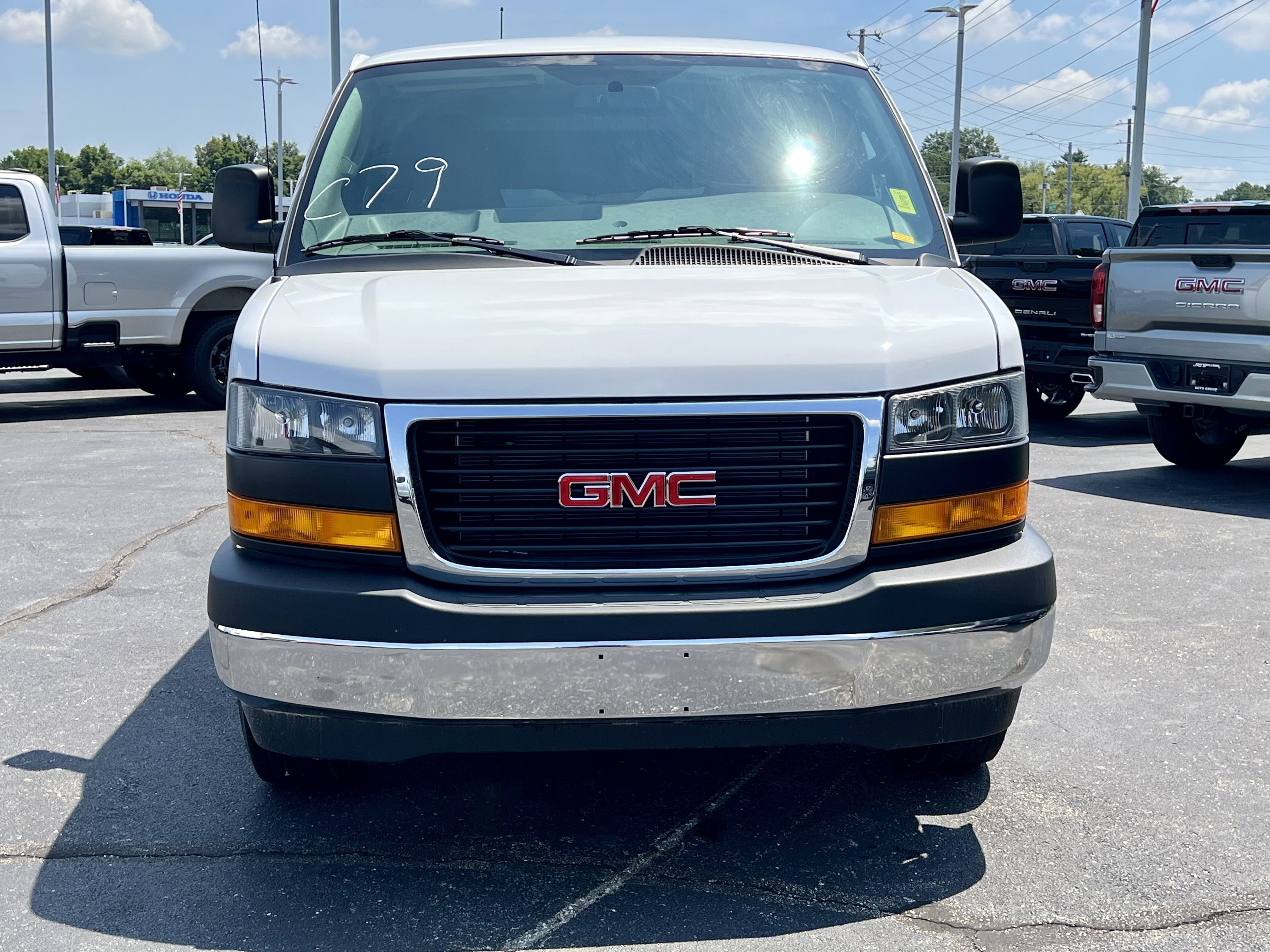 New 2026 GMC Savana 2500 Extended w/ Enhanced Convenience Package RWD image 2