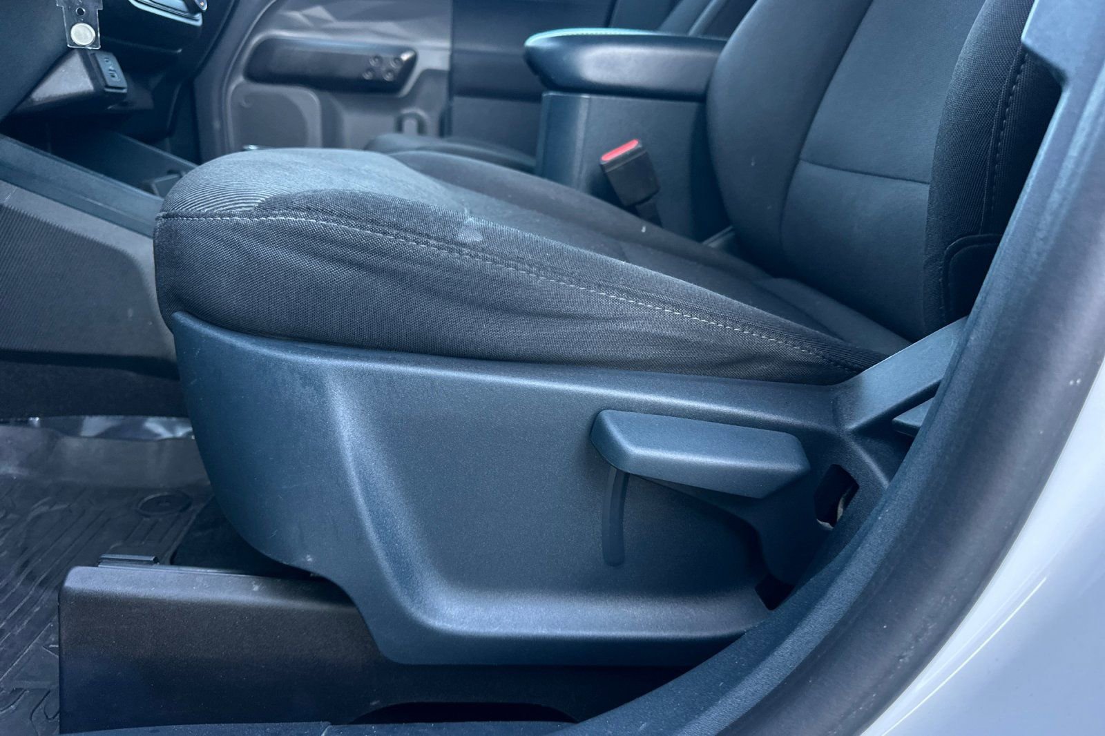 Used 2022 Ford Maverick XL image 13