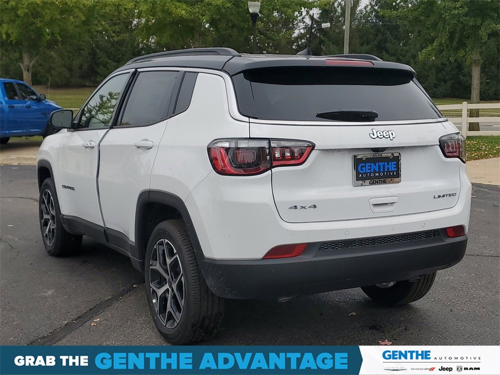 Used 2026 Jeep Compass Limited image 3