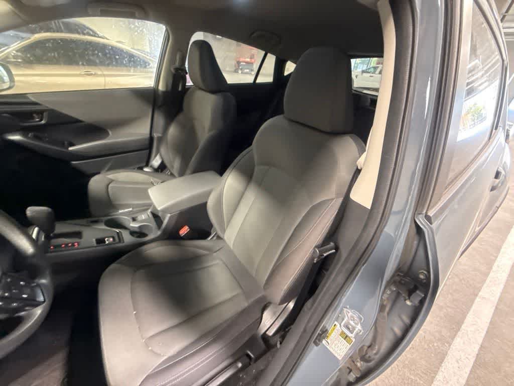Used 2024 Subaru Crosstrek 2.0i AWD/4WD image 2