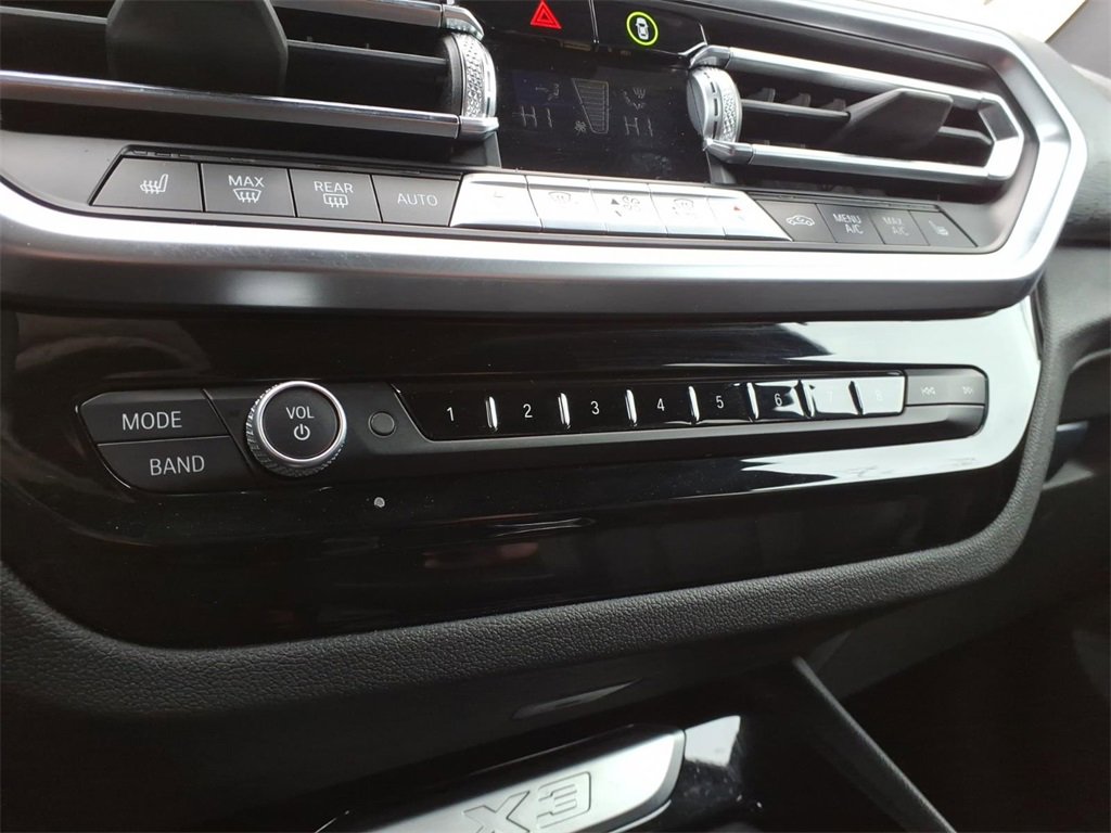 Used 2024 BMW X3 xDrive30i image 12