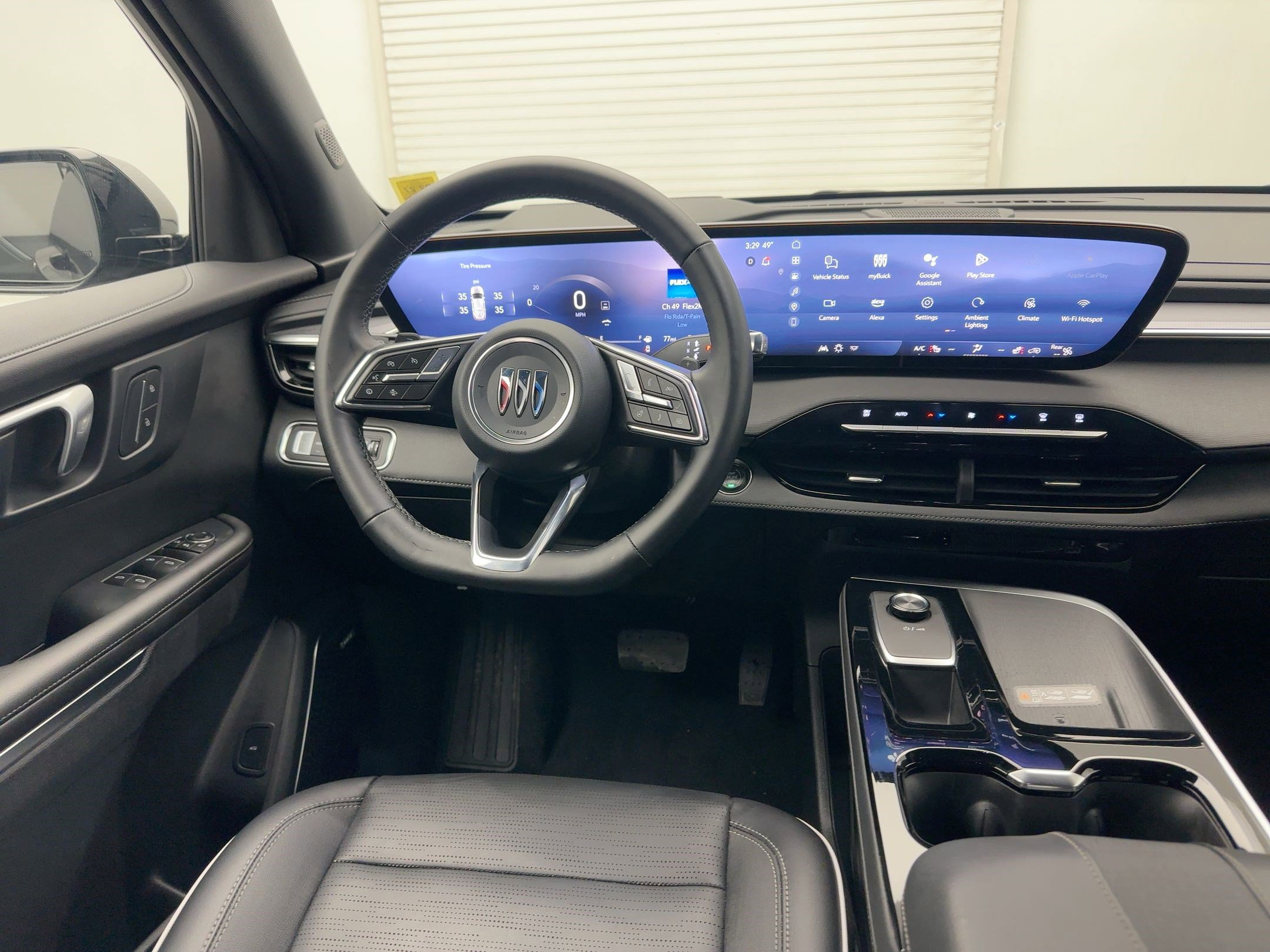 Used 2025 Buick Enclave Sport Touring image 26