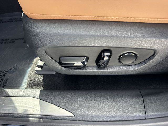 Certified 2025 Lexus RX 350 Premium w/ Accessory Package (Z1) FWD image 12
