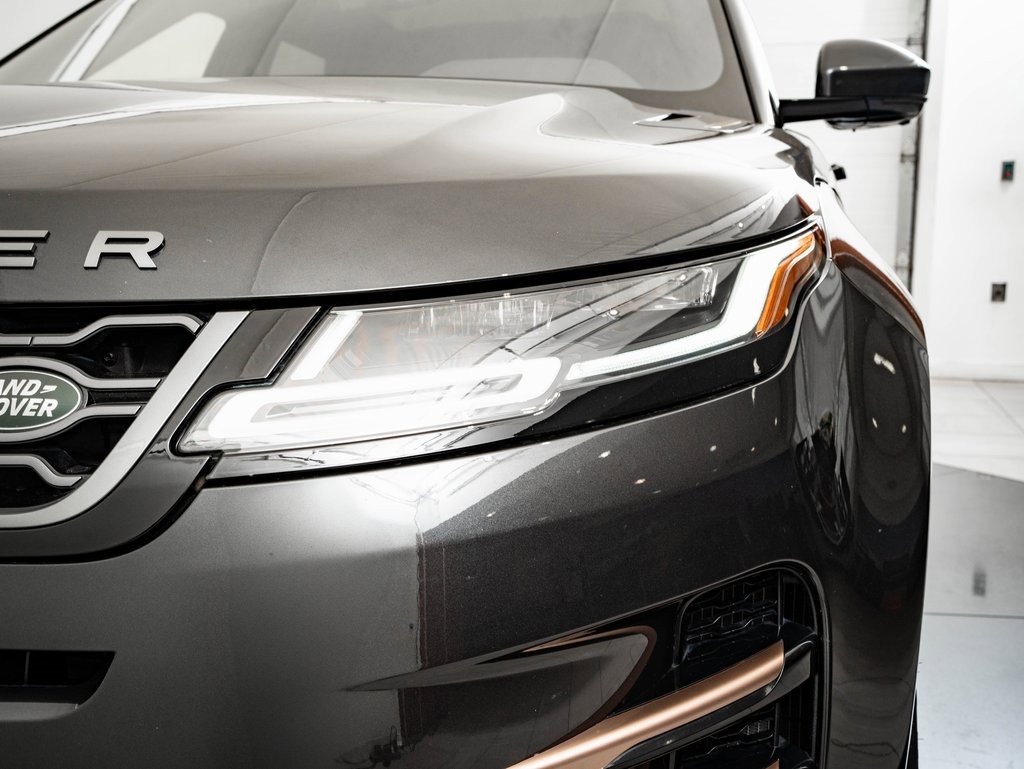 Used 2020 Land Rover Range Rover Evoque R-Dynamic HSE image 14