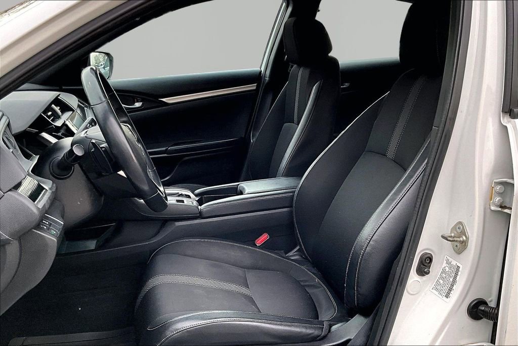 Used 2019 Honda Civic Sport image 17
